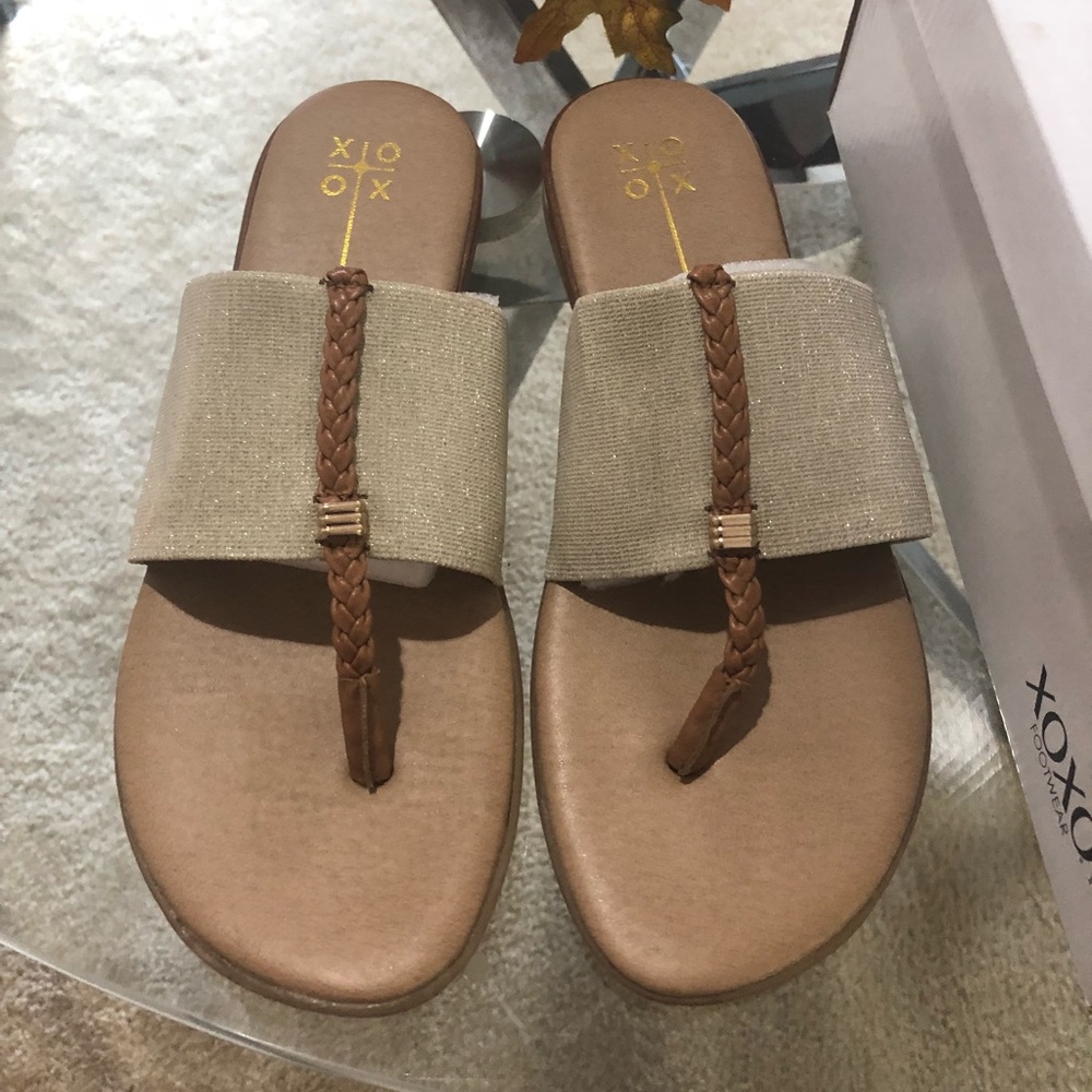 Flip Flops by XOXO